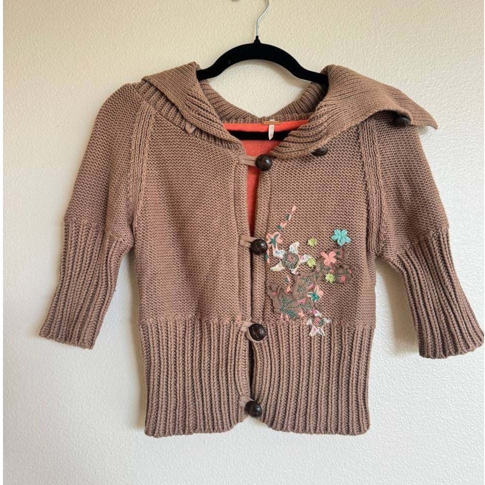 Free People Floral Embroidered Cardigan M Brown Pink Cottagecore Boho Knit Comfy